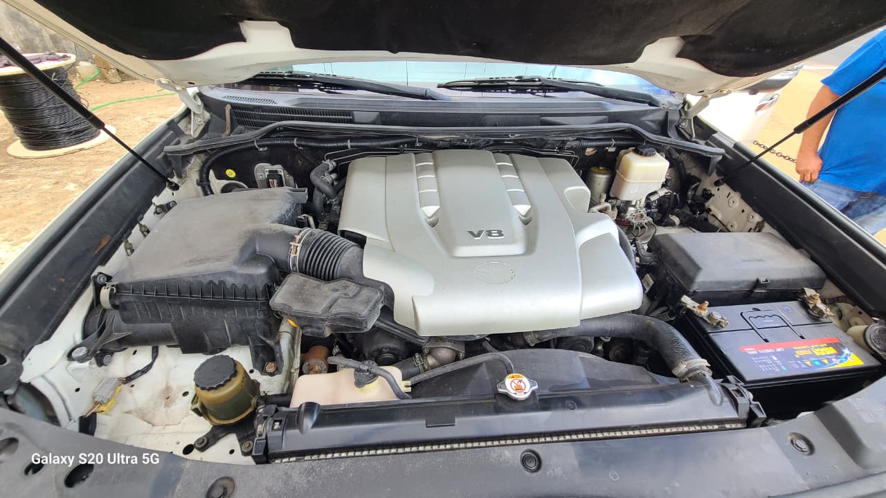 Toyota Landcruiser GXR 2013 Upgrade to 2021