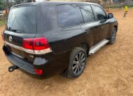 Toyota Landcruiser lc200 2017